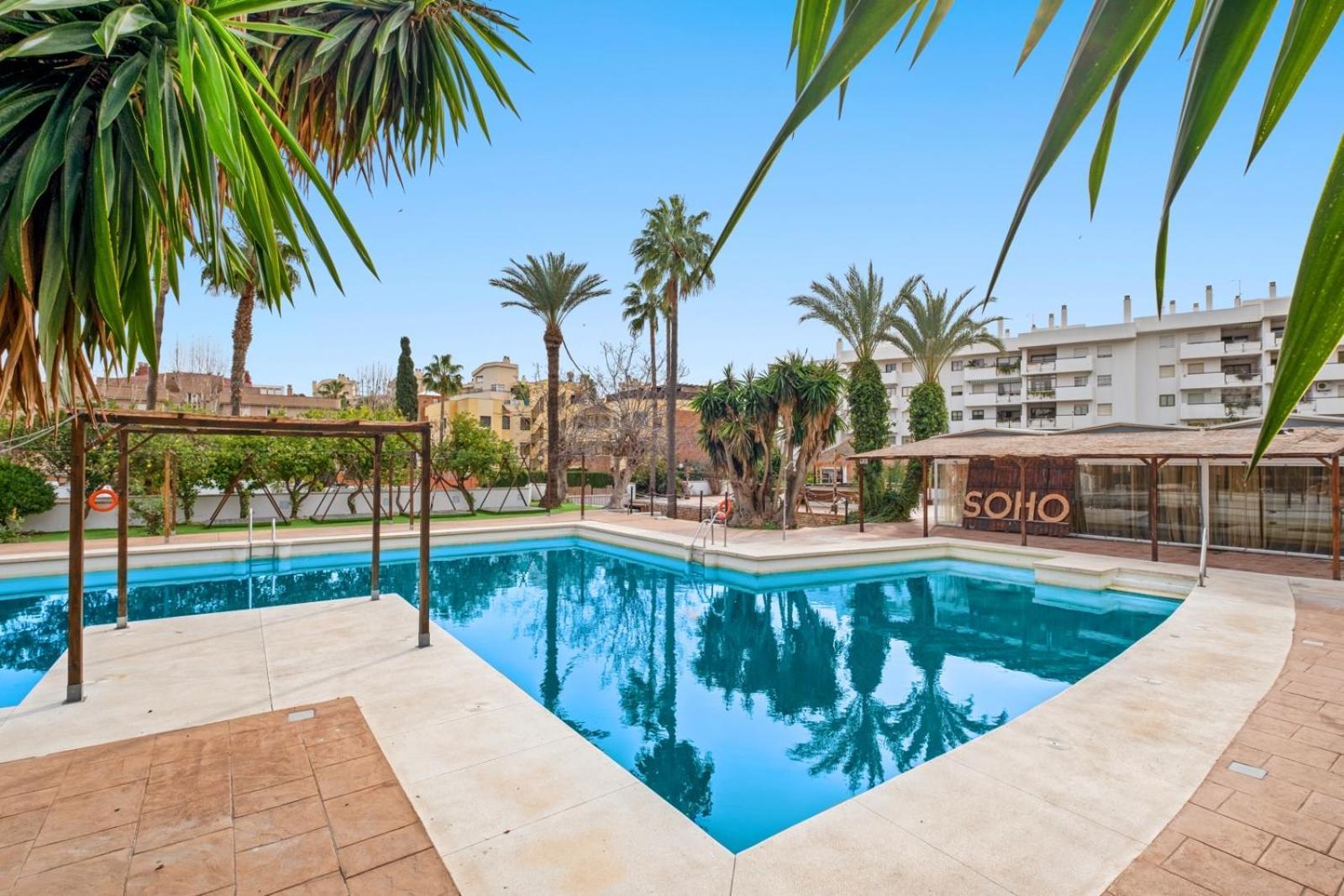 Piso Con 2 Habitaciones, 2 Terrazas Y Piscina Торемолинос Екстериор снимка